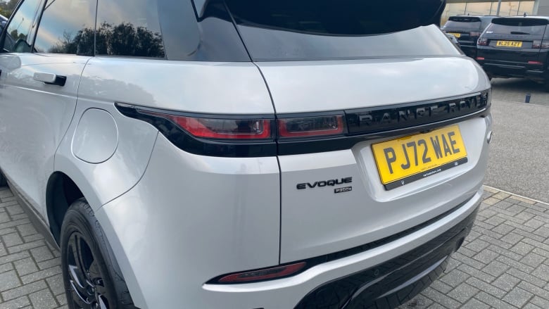 Land Rover Range Rover Evoque 1.5 P300e R-Dynamic SE 5dr Auto Hatchback